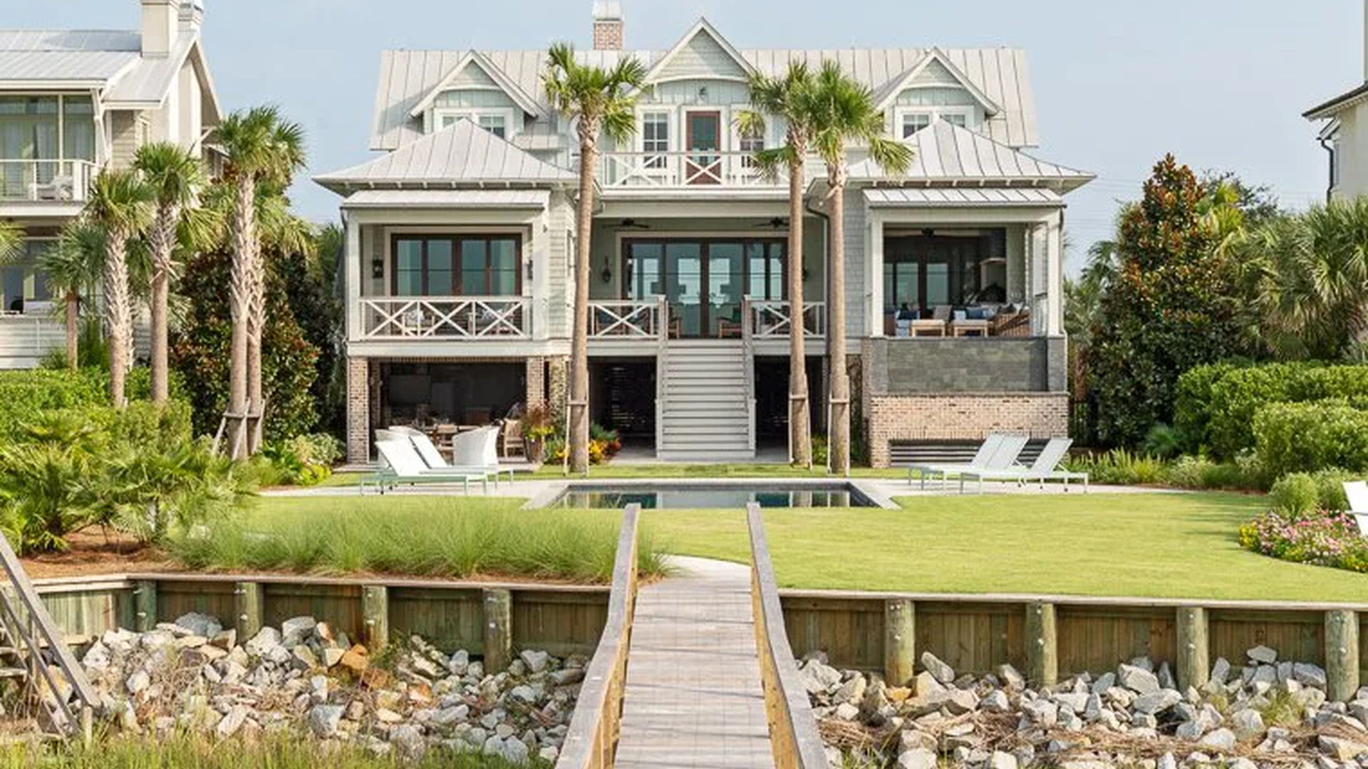 Breach Inlet Getaway