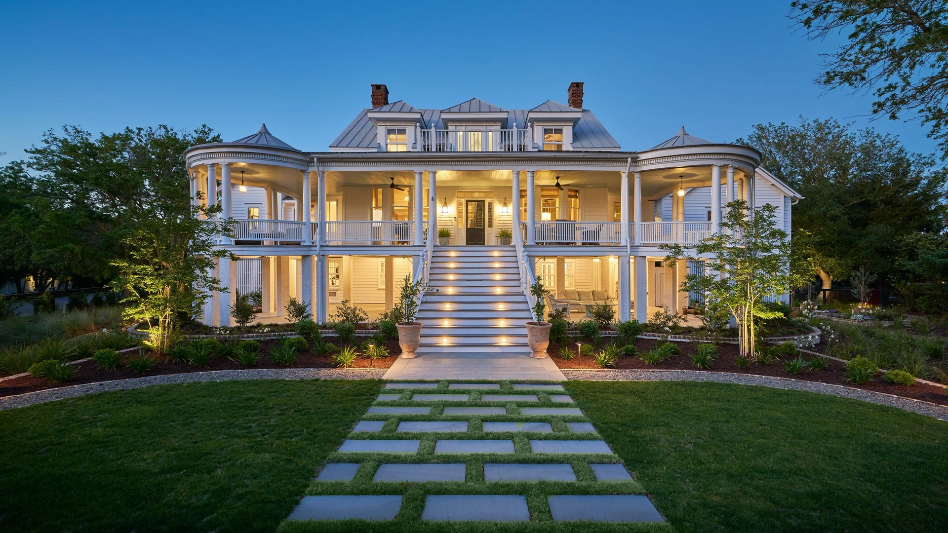 Island Landmark Renovation