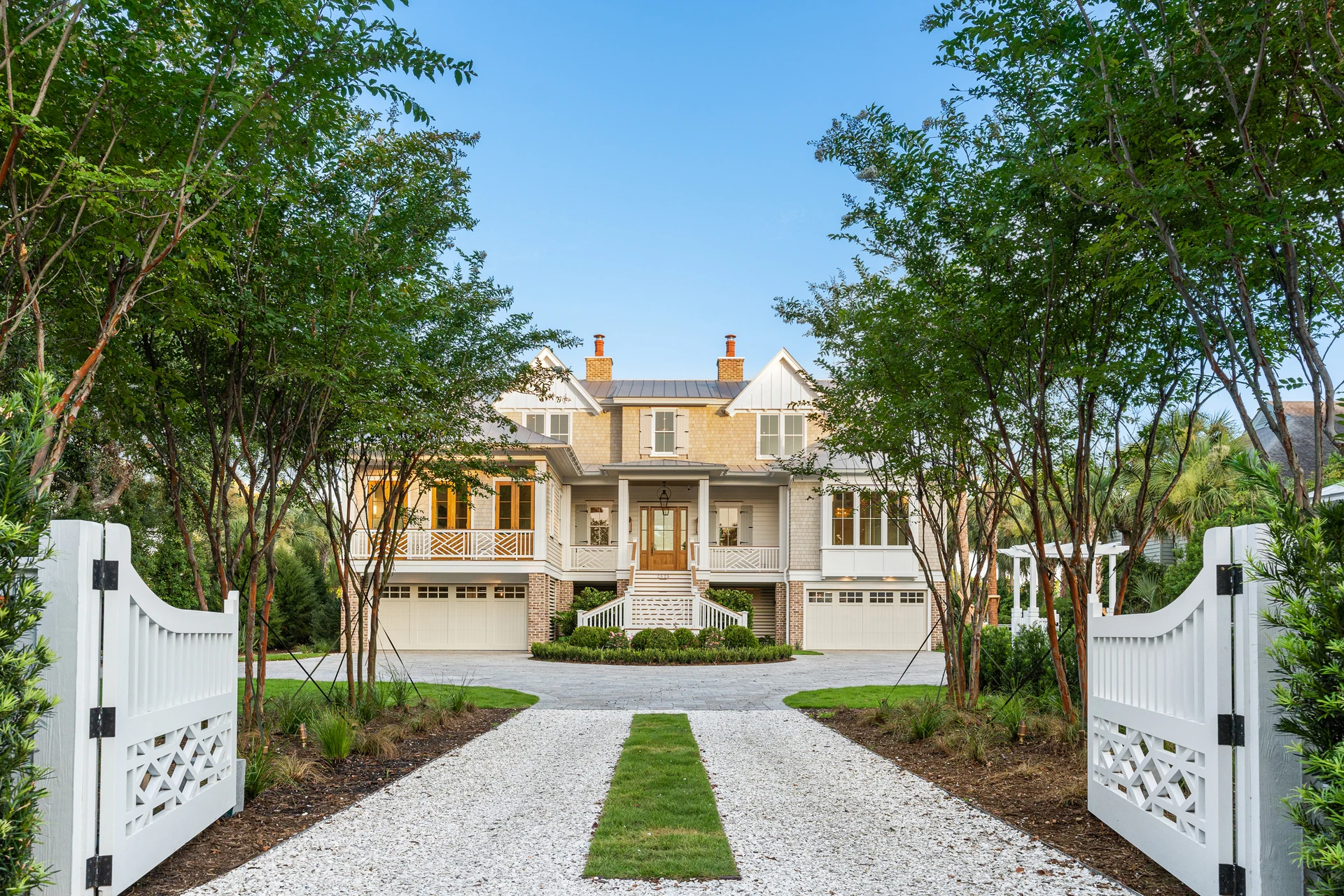 Shingle Style Transitional, Sullivan's Island, SC — photo 32